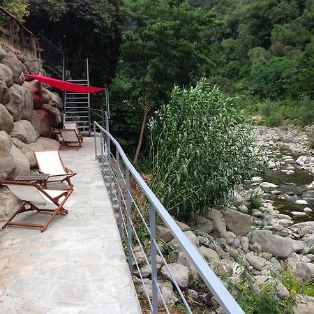 Le Macine Del Confluente Bed & Breakfast Бадалуко Екстериор снимка
