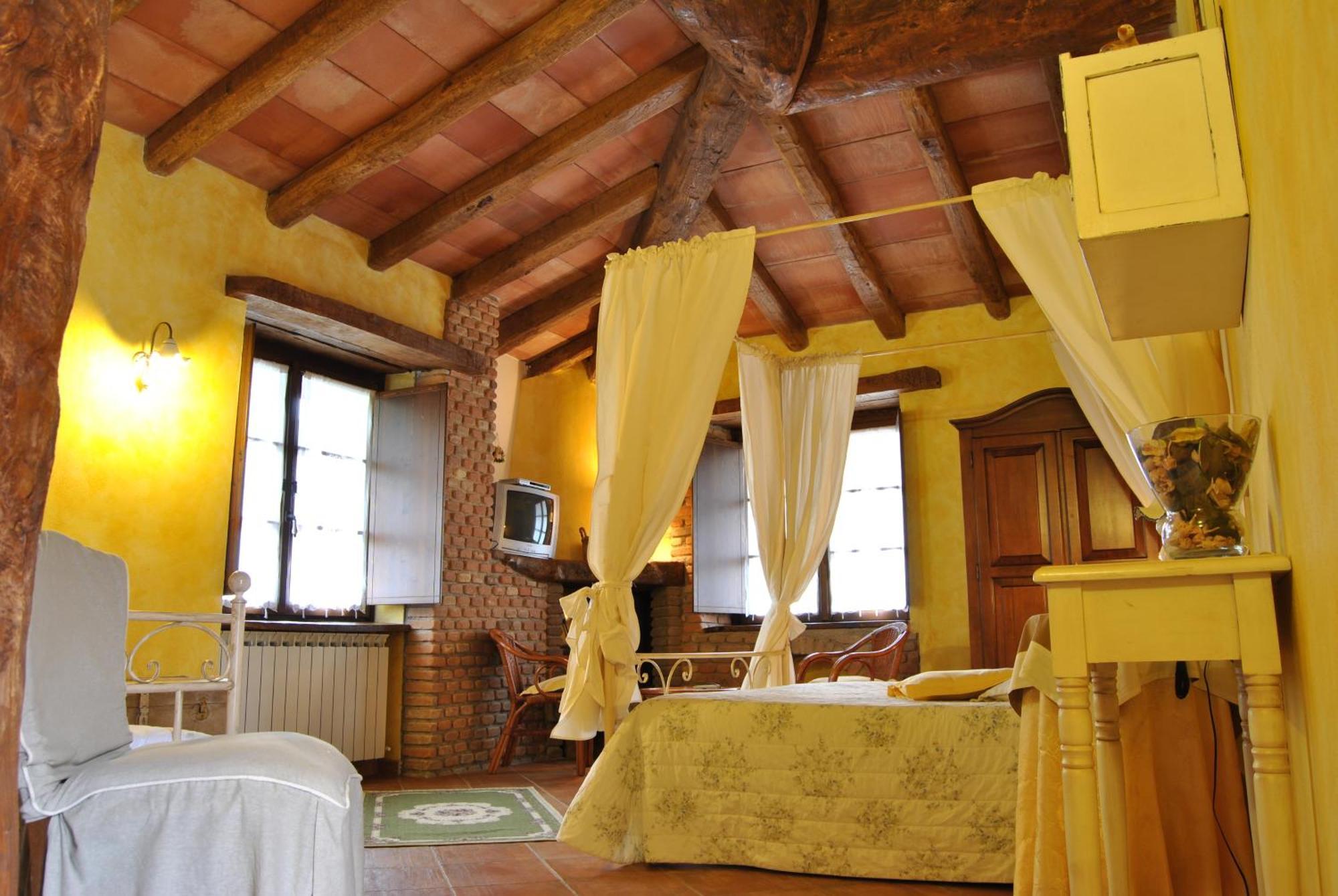 Le Macine Del Confluente Bed & Breakfast Бадалуко Стая снимка