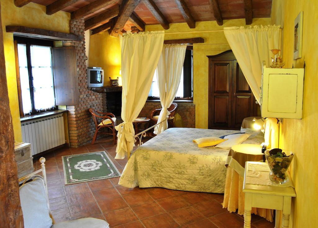 Le Macine Del Confluente Bed & Breakfast Бадалуко Екстериор снимка