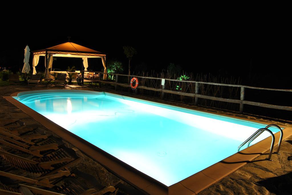 Le Macine Del Confluente Bed & Breakfast Бадалуко Екстериор снимка
