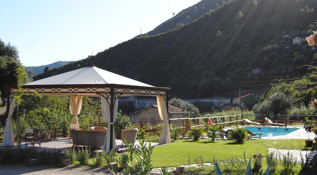 Le Macine Del Confluente Bed & Breakfast Бадалуко Екстериор снимка